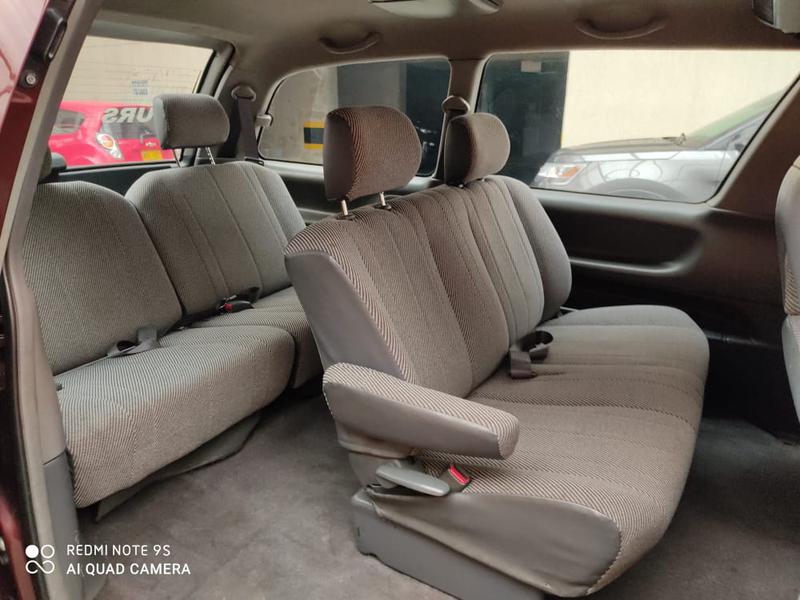 Toyota Picnic • 1992 • 6,000 km 6