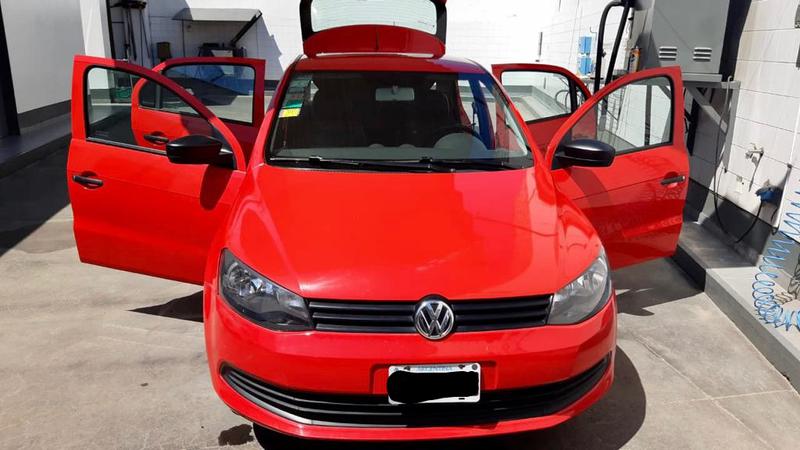 Volkswagen Gol • 2013 • 39,700 km 18