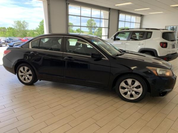 Honda Accord • 2008 • 299,247 km 24