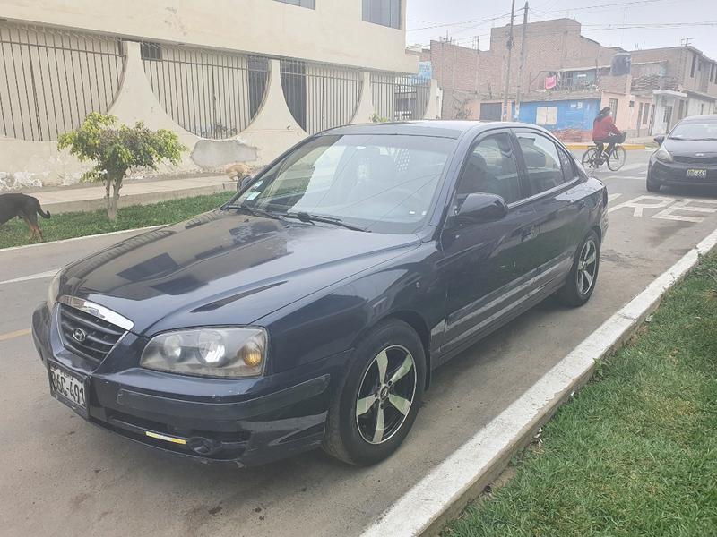 Hyundai Elantra • 2007 • 200,000 km 1