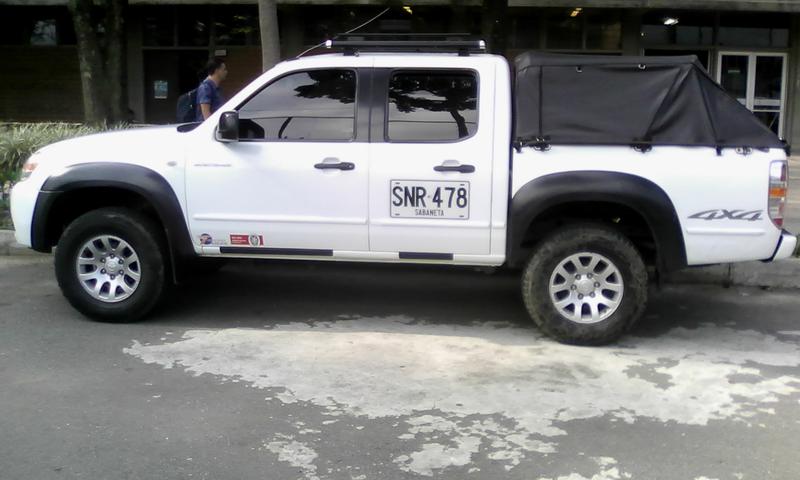 Mazda BT • 2012 • 225,000 km 7