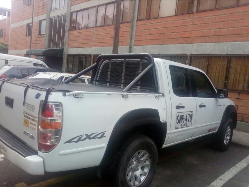 Mazda BT • 2012 • 225,000 km 8