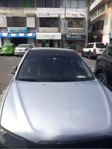 Hyundai Sonata • 2006 • 200,000 km 2