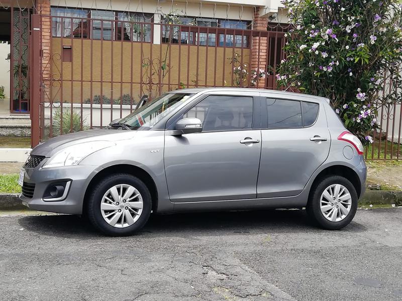 Suzuki Swift • 2017 • 60,000 km 1