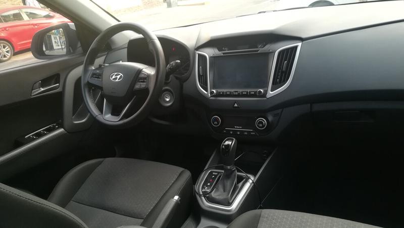 Hyundai Accent • 2016 • 33,000 km 9