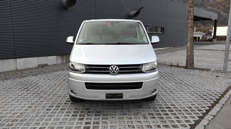 Volkswagen T5 Transporter Shuttle • 2018 • 46,500 km 1