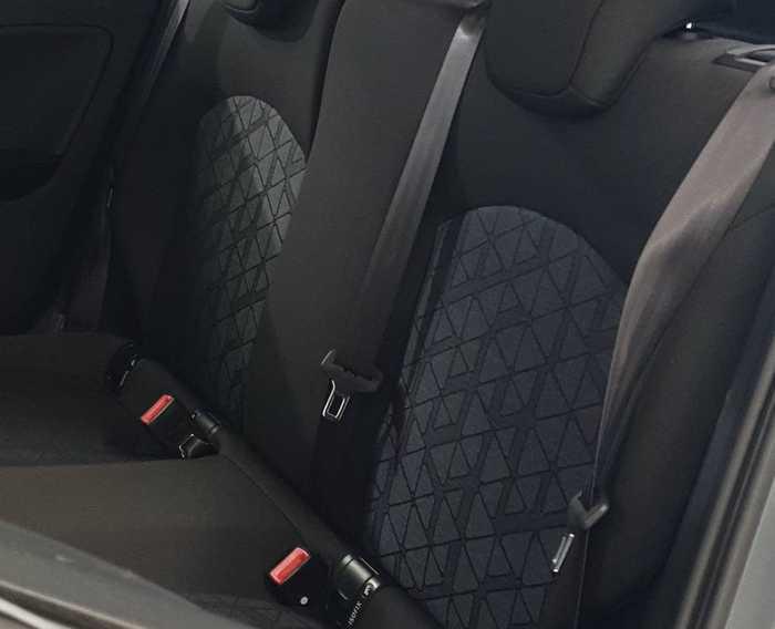 Opel Corsa • 2013 • 145,089 km 3