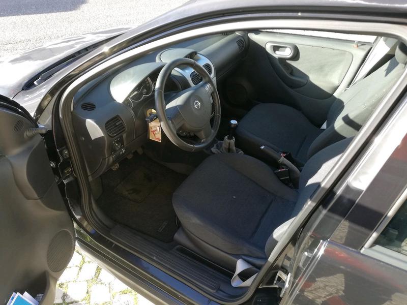 Opel Corsa • 2003 • 152,000 km 5