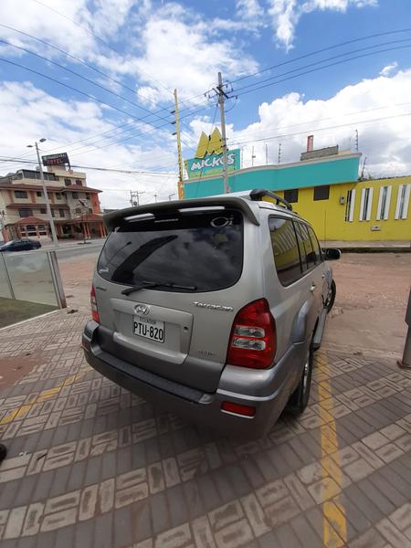 Hyundai Terracan • 2006 • 269,000 km 2