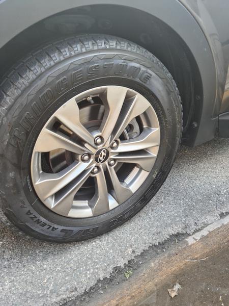 Hyundai Santa Fe • 2014 • 50 km 4