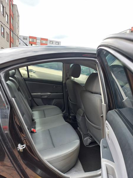 Mazda  • 2008 • 154,381 km 3