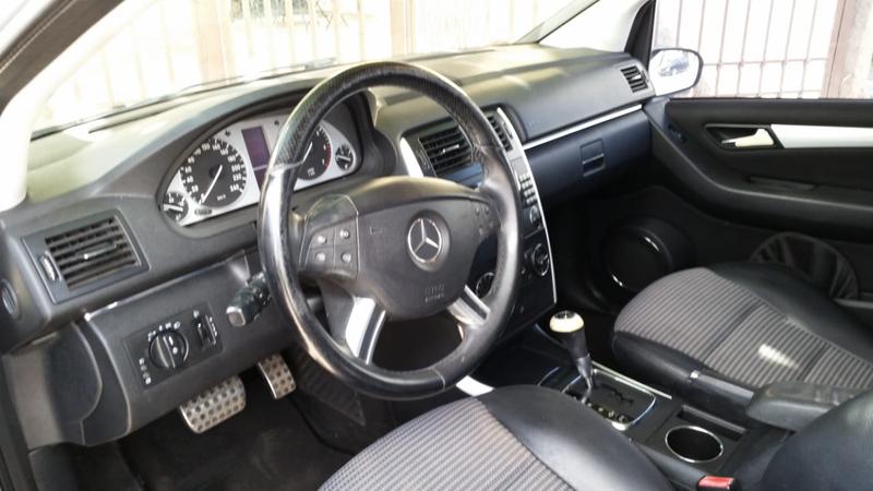 Mercedes-Benz 200 E • 2006 • 125,000 km 6
