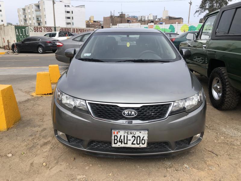Kia Cerato • 2011 • 67,000 km 3