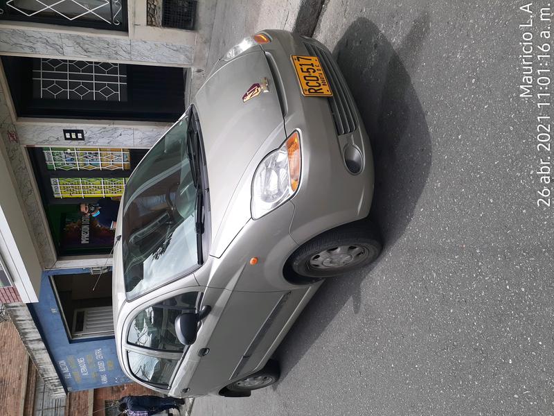 Chevrolet  • 2011 • 124,000 km 3