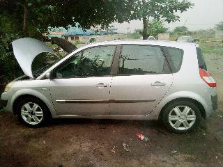 Renault Scénic • 2005 • 204,000 km 5