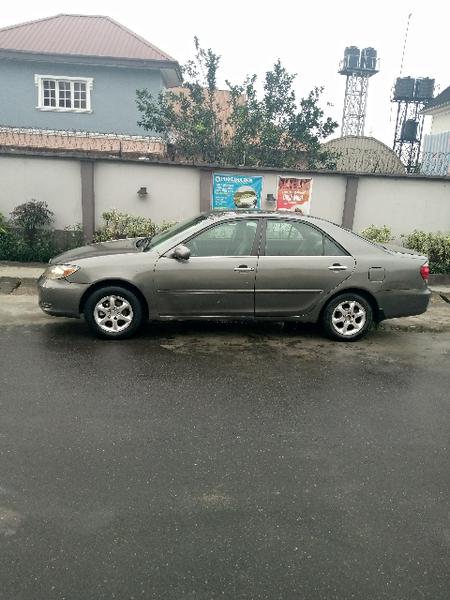 Toyota Camry • 2003 • 2,832 km 5