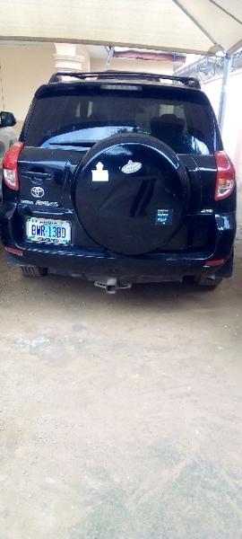 Toyota RAV4 • 2007 • 180 km 2