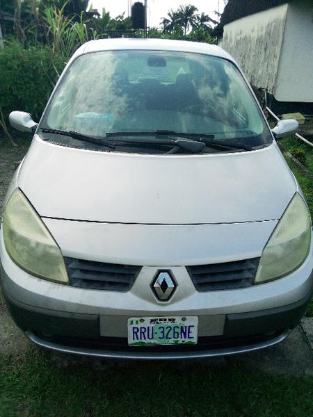 Renault Scénic • 2005 • 204,000 km 1
