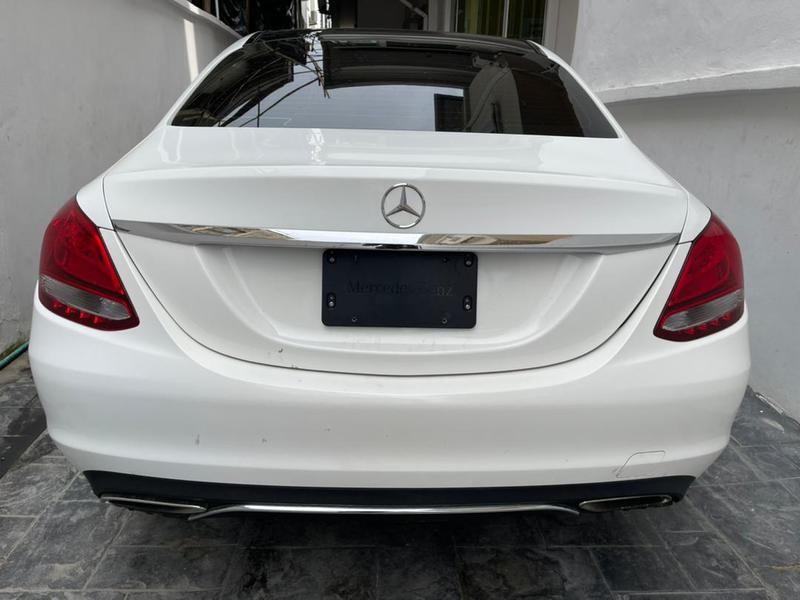 Mercedes-Benz C • 2017 • 171,042 km 4