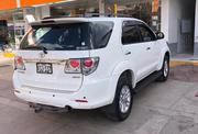 Toyota 4 Runner Limited • 2015 • 80,000 km 8