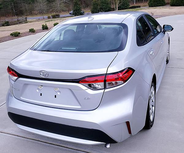 Toyota Corolla • 2020 • 10,000 km 3