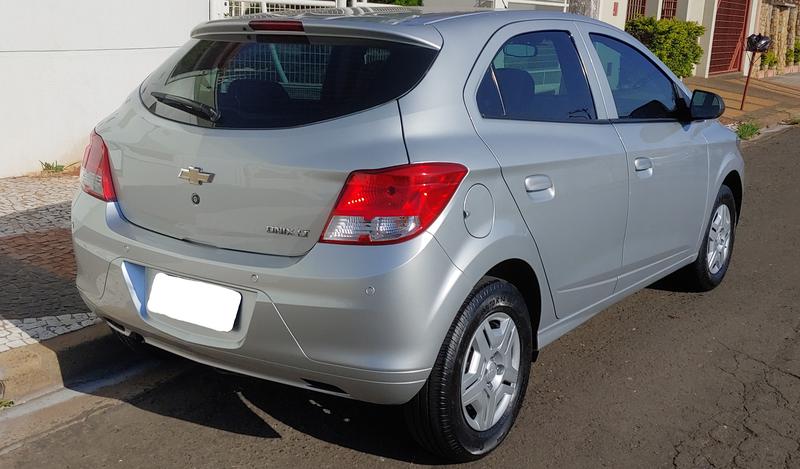 Chevrolet Onix • 2015 • 100,000 km 3