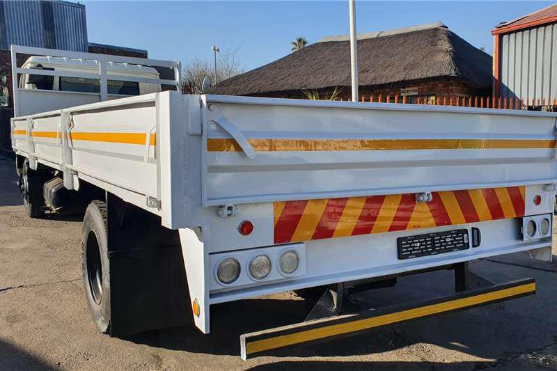 Nissan Urvan • 2018 • 189,000 km 2