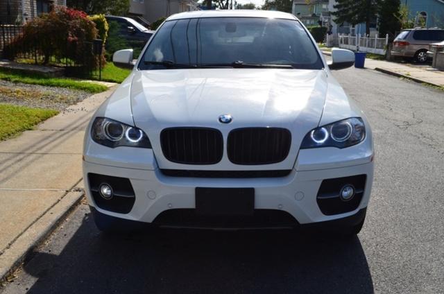 BMW X6 • 2012 • 4,000 km 1