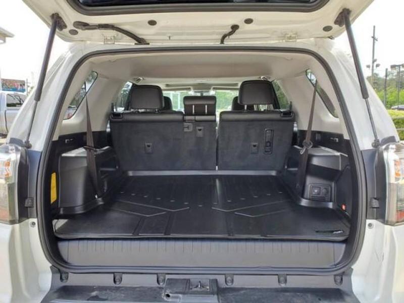 Toyota 4 Runner Limited • 2017 • 75,705 km 5