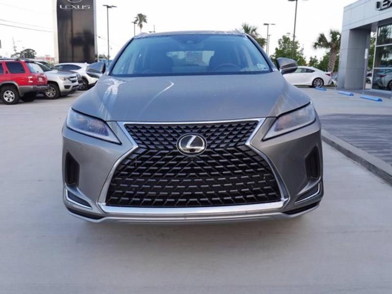 Lexus RX • 2020 • 17,209 km 7