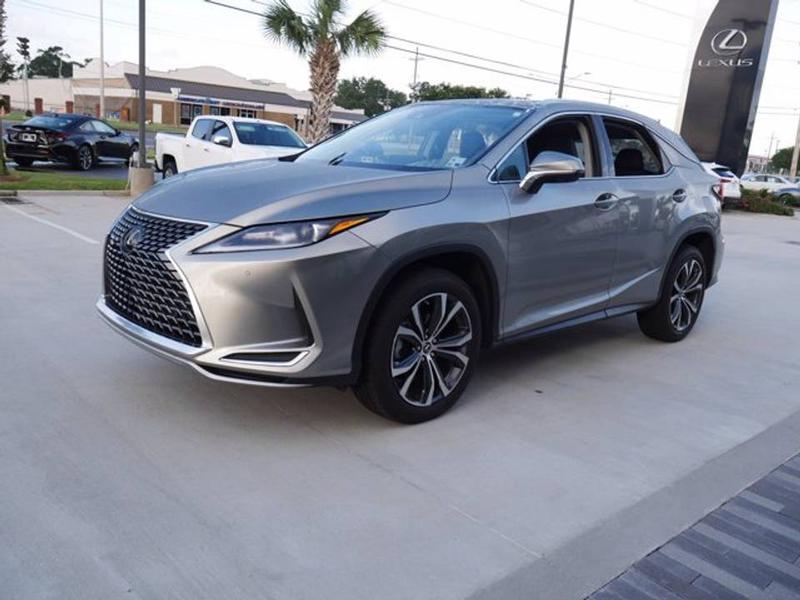 Lexus RX • 2020 • 17,209 km 2