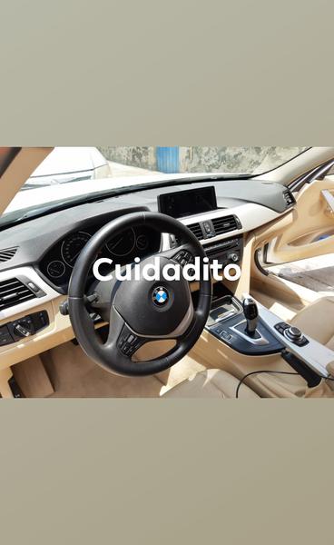 BMW i3 • 2013 • 60,000 km 2