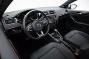Volkswagen Jetta • 2017 • 15,600 km 9