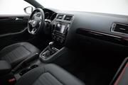 Volkswagen Jetta • 2017 • 15,600 km 8