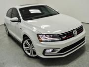 Volkswagen Jetta • 2017 • 15,600 km 2