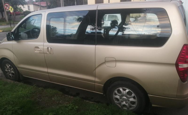 Hyundai H1 • 2012 • 256,370 km 8