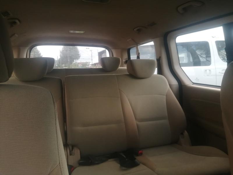 Hyundai H1 • 2012 • 256,370 km 3