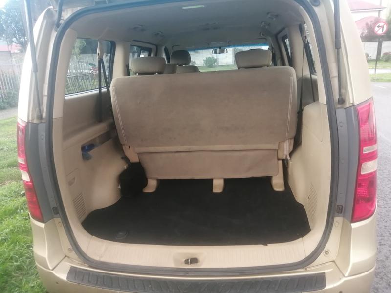 Hyundai H1 • 2012 • 256,370 km 5