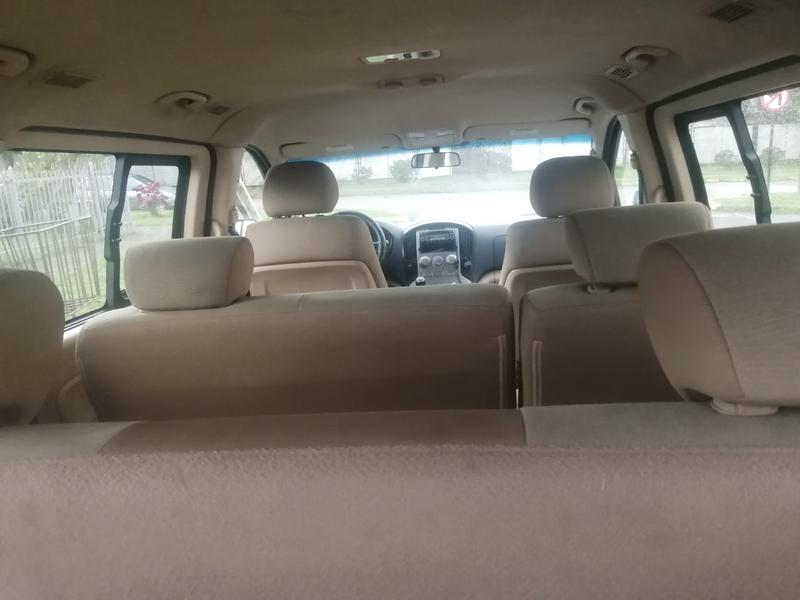 Hyundai H1 • 2012 • 256,370 km 7