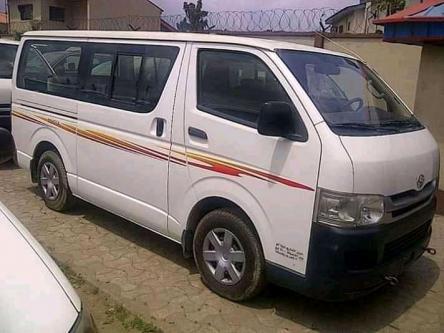 Toyota Hiace • 2008 • 10,000 km 3