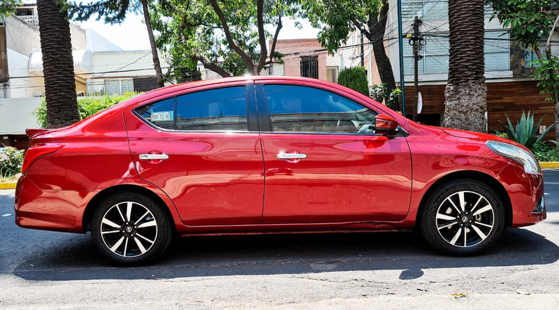 Nissan Versa • 2019 • 19,500 km 11