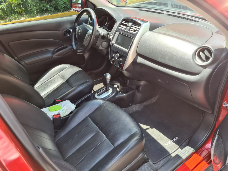 Nissan Versa • 2019 • 19,500 km 7