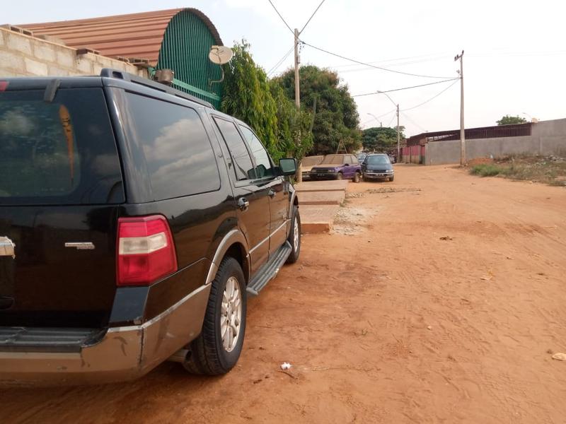 Ford Explorer • 2014 • 100,000 km 8