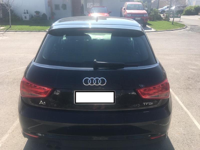 Audi A1 • 2017 • 39,000 km 4