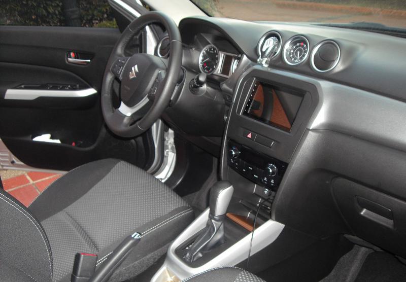 Suzuki Vitara • 2019 • 20,700 km 6