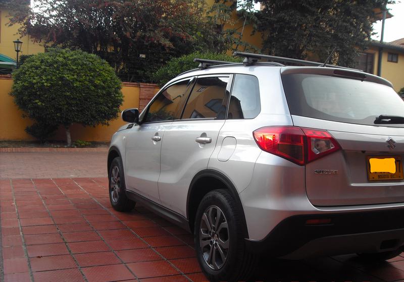 Suzuki Vitara • 2019 • 20,700 km 13