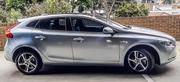 Volvo V40 • 2016 • 20,000 km 7