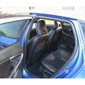 Volvo V40 • 2016 • 83,000 km 3