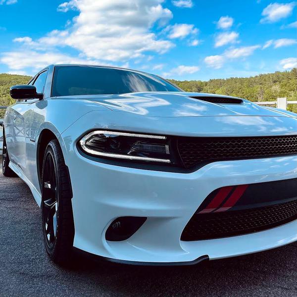 Dodge Charger • 2014 • 4 km 3