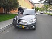 Hyundai Santa Fe • 2013 • 70,000 km 3